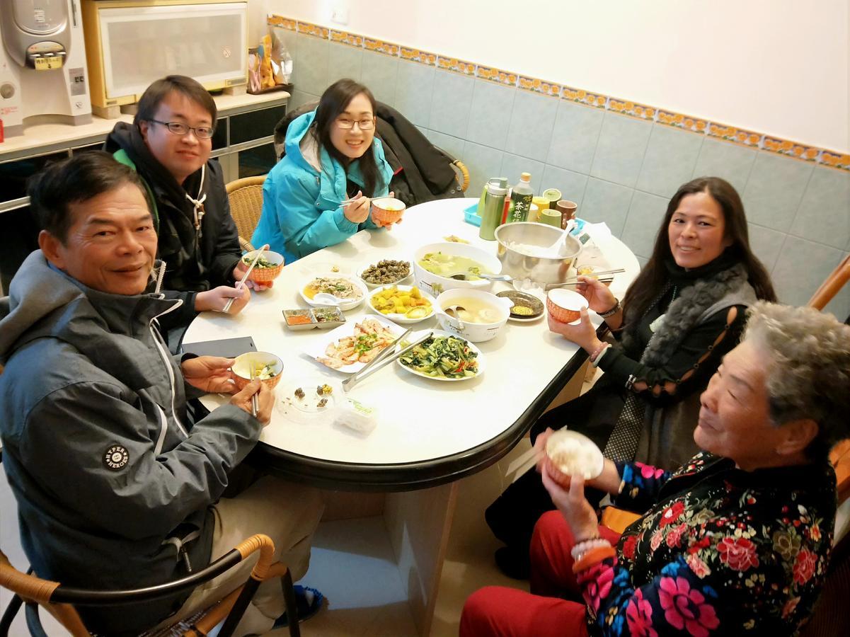 Qg Life 城中館 寵物親子釣魚人民宿 Жинченг Екстериор снимка